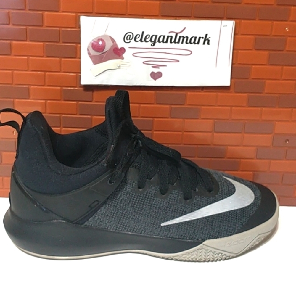 NIKE Zoom Shift BLACK sneakers /women's/